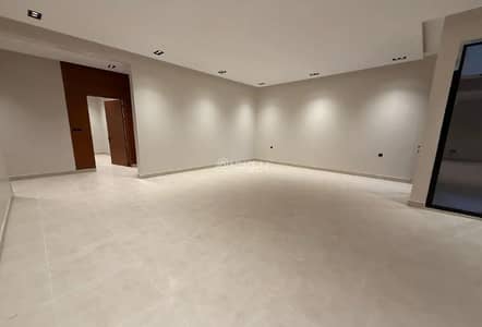 4 Bedroom Floor for Sale in East Riyadh, Riyadh - Property for Sale
