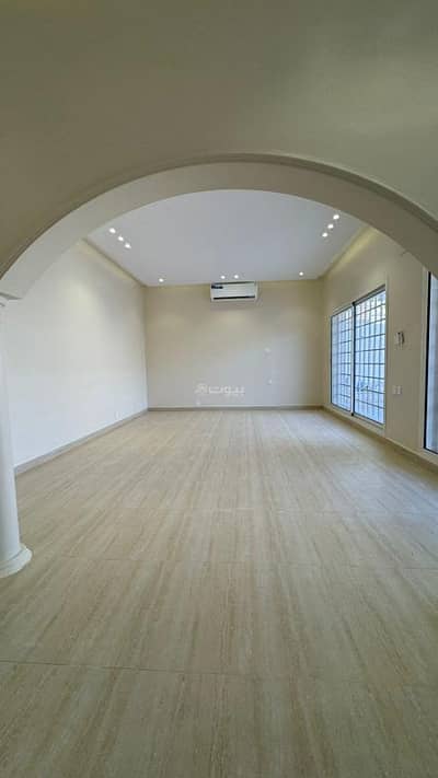 2 Bedroom Villa for Rent in North Riyadh, Riyadh - Villa for rent in al sulimaniyah, riyadh