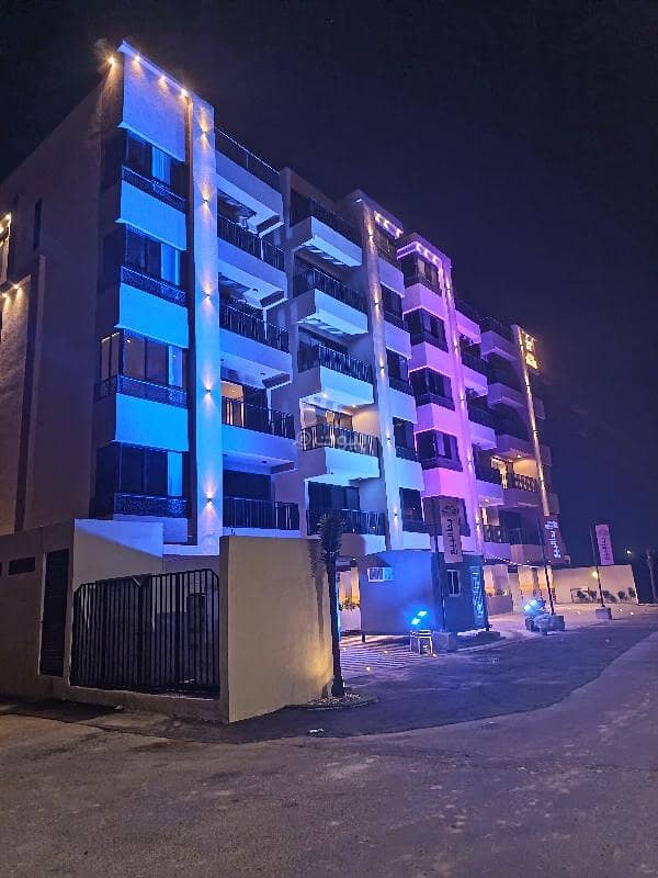 An elite standard apartment – 170m in Al-Hamra neighborhood, Khobar – for only 570,000