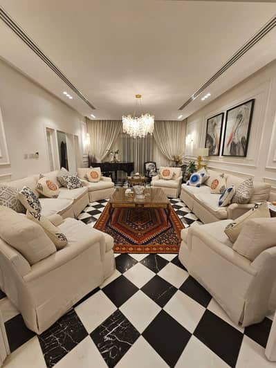 5 Bedroom Villa for Sale in North Riyadh, Riyadh - Luxury villa for sale in Al Malqa