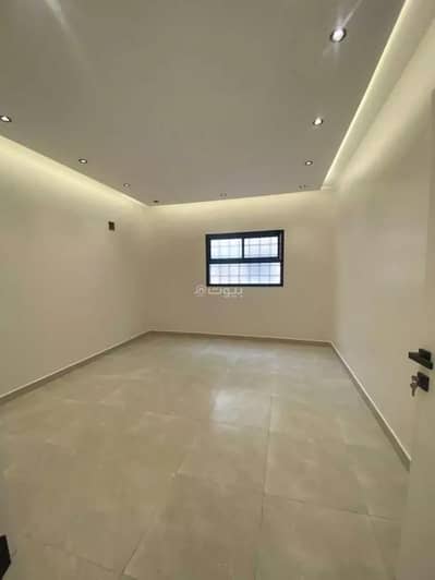دور 4 غرف نوم للبيع في شرق الرياض، الرياض - دور للبيع في شارع الرميم, حي المعيزيلة, مدينة الرياض, منطقة الرياض