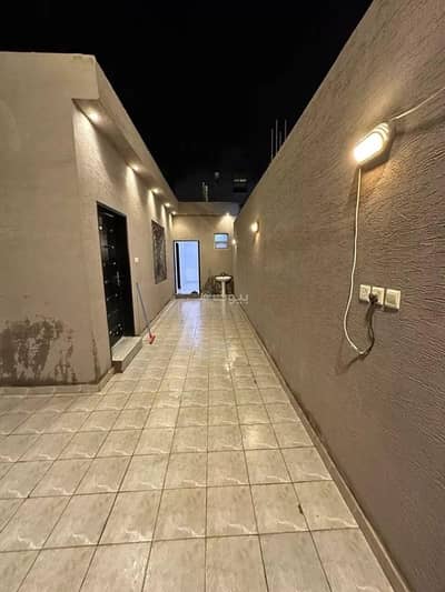 2 Bedroom Rest House for Rent in West Riyadh, Riyadh - Rest house for rent on Ahmed Bin Obeid Al-Basri Street, Al Mahdiyah District, Riyadh City, Riyadh Region