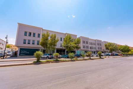 معرض  للايجار في شمال الرياض، الرياض - معرض للإيجار في العليا، الرياض بمساحة 150 م2