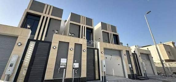 Villa For Sale in King Fahd Suburb, Dammam