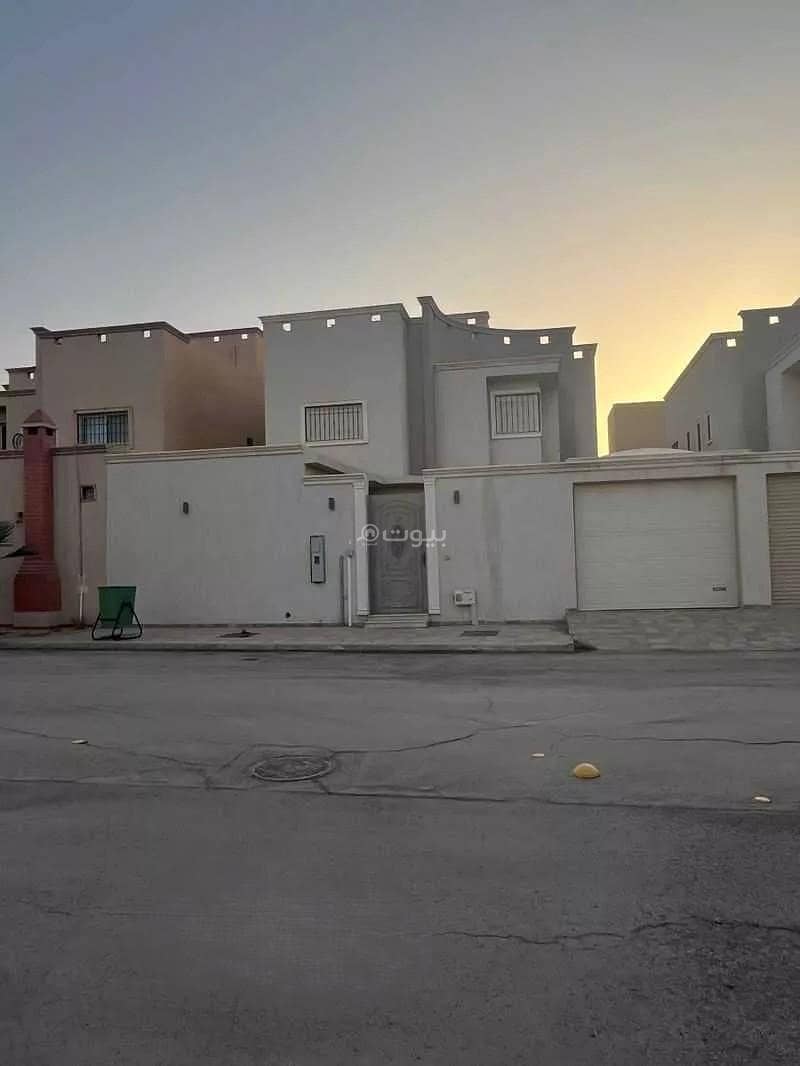 Villa For Rent in Al Salhiyah, Unayzah