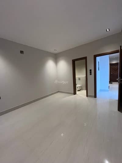 6 Bedroom Villa for Sale in Al Aradiyat 1 - Villa 6 bedrooms 2200000 SAR - 87704397