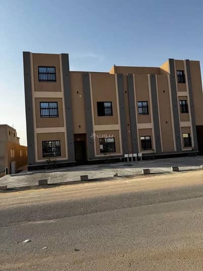 4 Bedroom Villa for Sale in West Riyadh, Riyadh - Villa for sale on Street No. 42, Al-Dhahra Laabin Neighborhood, Riyadh City, Riyadh Region.