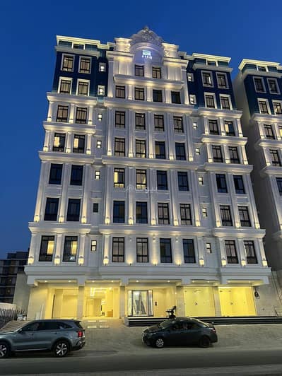 4 Bedroom Flat for Sale in North Jeddah, Jeddah - Apartment for sale with a direct view of Al-Tahlia Street