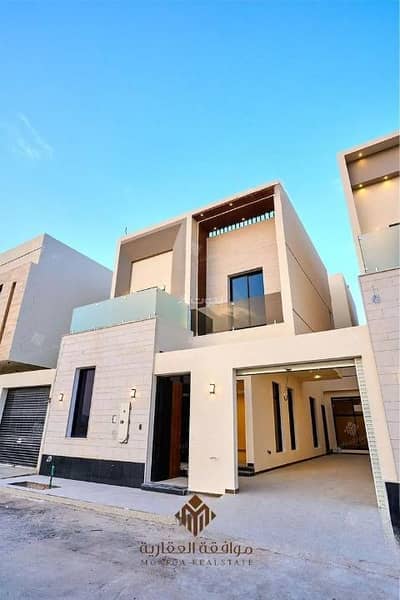 6 Bedroom Villa for Sale in West Riyadh, Riyadh - Villa For Sale in Al Mahdiyah, West Riyadh
