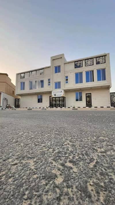 4 Bedroom Flat for Sale in King Fahd Suburb, Dammam - Studio Apartment For Sale in King Fahd Suburb, Dammam