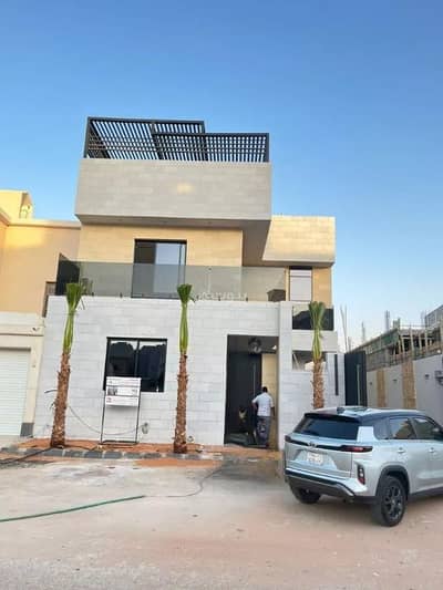 7 Bedroom Villa for Sale in West Riyadh, Riyadh - Villa for sale in al mahdiyah, riyadh
