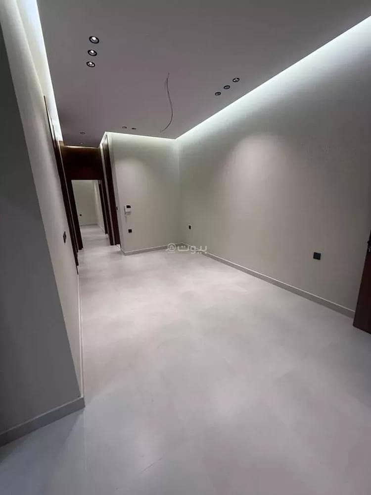 4-bedroom apartment in Al-Rabwa neighborhood