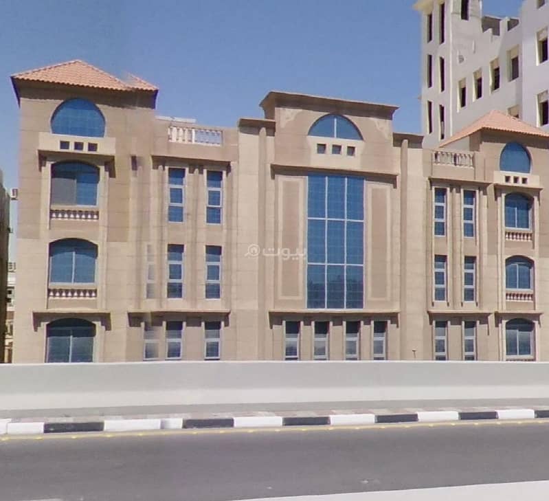 شقة مكونة من 3 غرف نوم للإيجار في العزيزية، الدمام