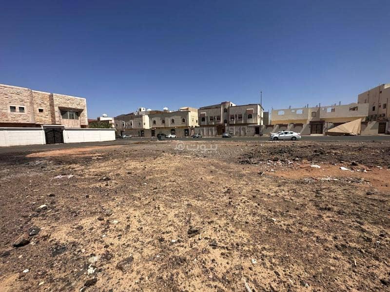 Land for rent on Tamim Al-Dari Street, Al-Mabouh neighborhood, Medina city, Medina region