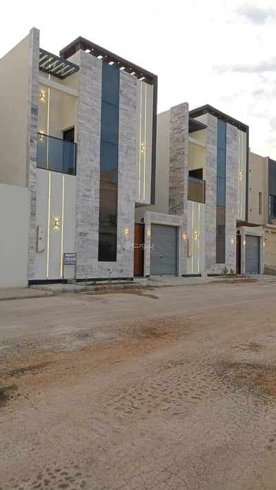 6 Bedroom Villa for Sale in West Riyadh, Riyadh - Villa For Sale in Al Mahdiyah, Riyadh