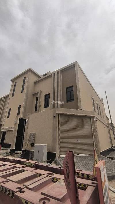 3 Bedroom Floor for Sale in East Riyadh, Riyadh - Floor For Sale in Al Munsiyah, Riyadh