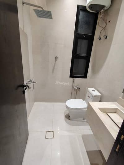 3 Bedroom Apartment for Sale in East Riyadh, Riyadh - Alawi girl house for sale without commission