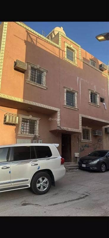 عمارة  للبيع في وسط الرياض، الرياض - عمارة للبيع في شارع جرمة, حي منفوحة الجديدة, مدينة الرياض