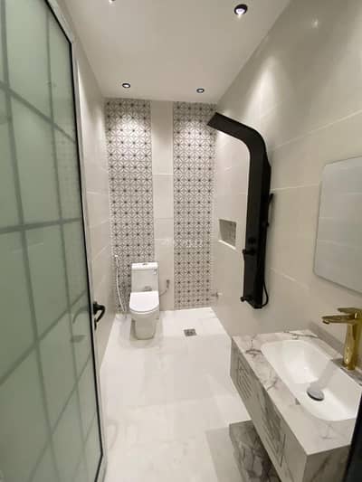 5 Bedroom Flat for Sale in Ar Rehab 3, Jazan - Apartment in Ar Rehab 3 5 bedrooms 580000 SAR - 87709687