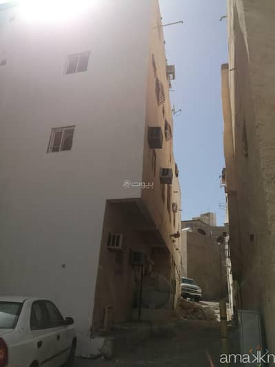 8 Bedroom Flat for Sale in Al Mughaisilah, Madina - Apartment for sale
