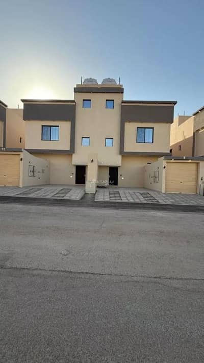 دور 3 غرف نوم للبيع في جنوب الرياض، الرياض - دور للبيع في شارع يوسف بن سلام, حي بدر, مدينة الرياض, منطقة الرياض