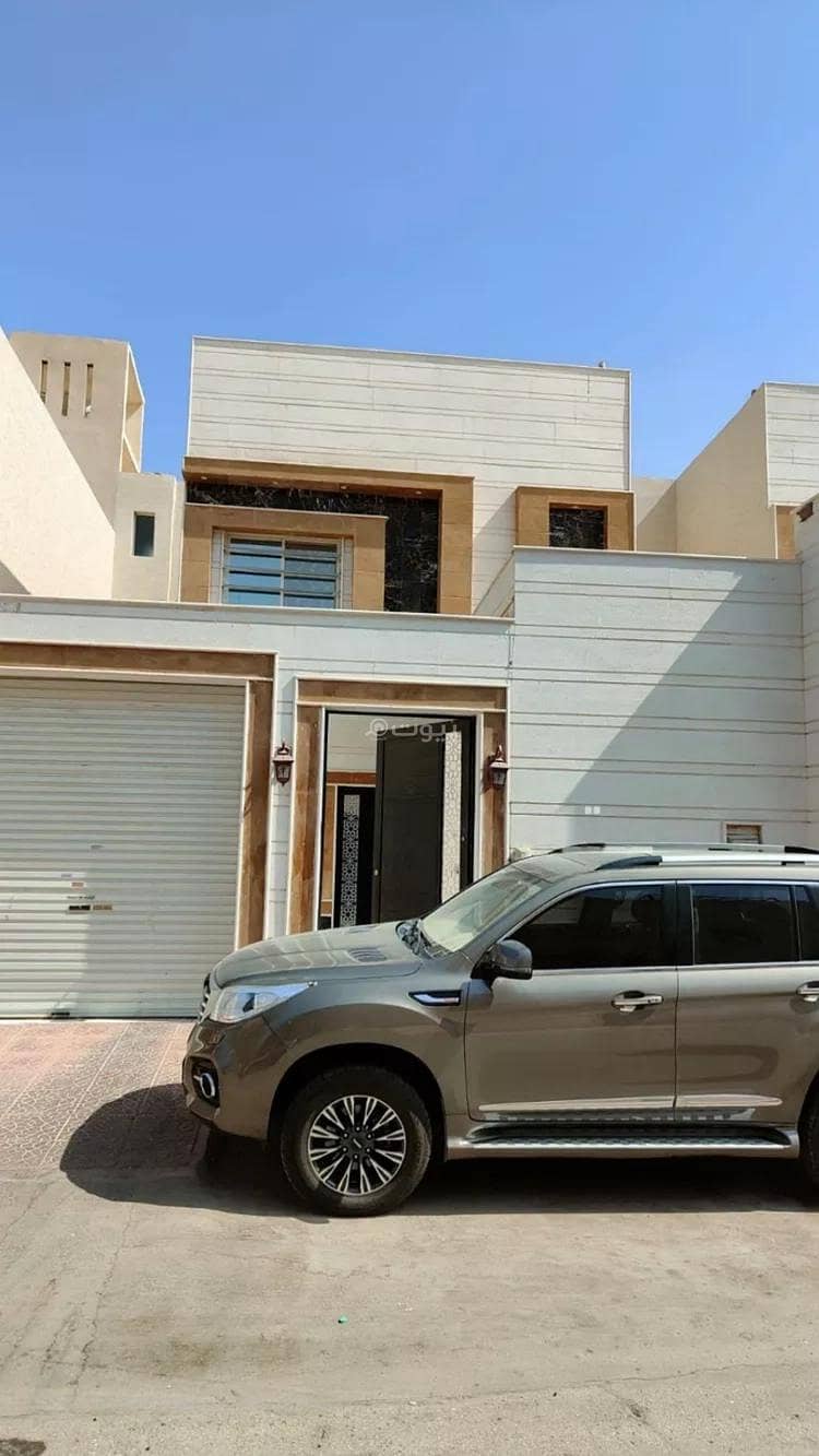 Villa For Sale in Tuwaiq, Riyadh