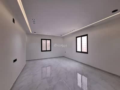 5 Bedroom Floor for Sale in East Riyadh, Riyadh - Floor for sale in al bayan neighborhood, riyadh