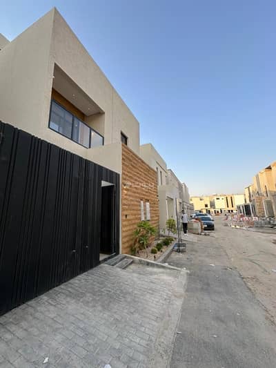 3 Bedroom Floor for Sale in East Riyadh, Riyadh - House for sale
