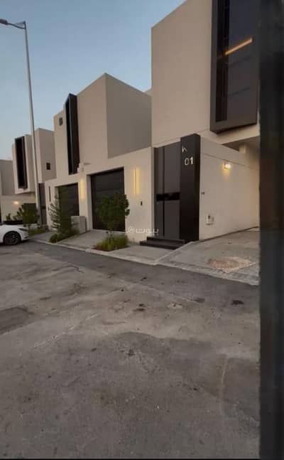 دور 6 غرف نوم للبيع في جنوب الرياض، الرياض - طابق للبيع في بدر، الرياض