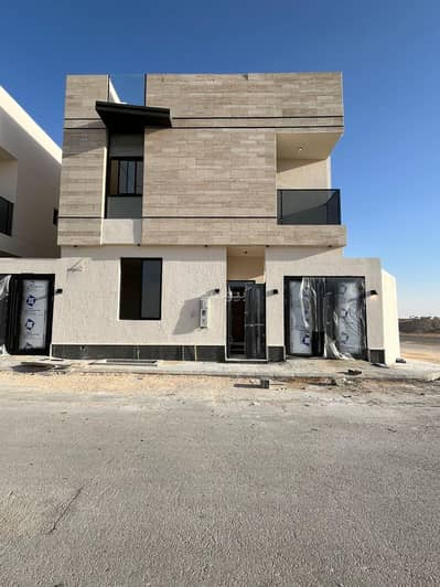 5 Bedroom Villa for Sale in Al Aradiyat 1 - Villa with an area of 225 m