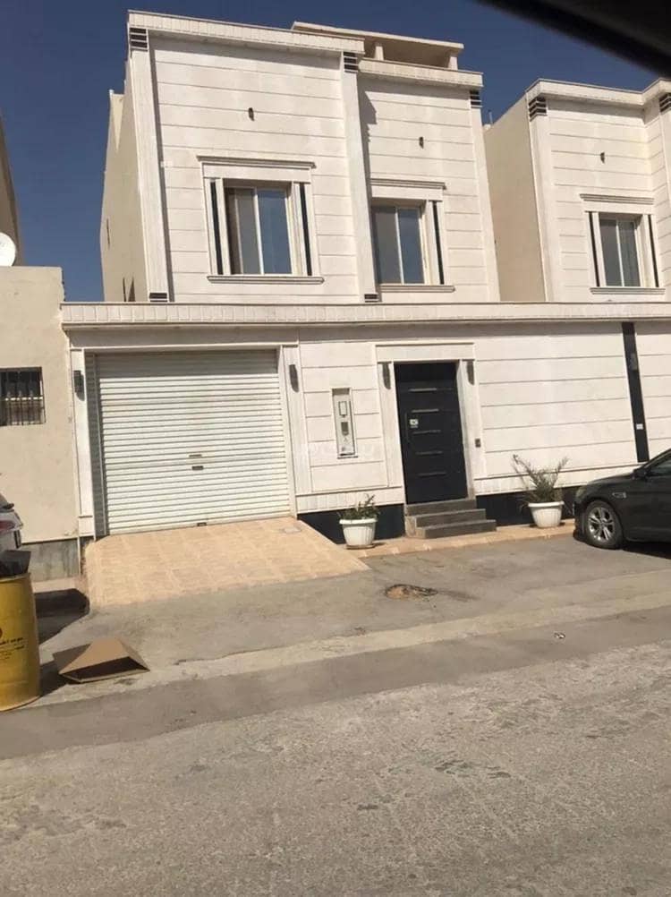 فيلا للبيع في المحديّة، الرياض
