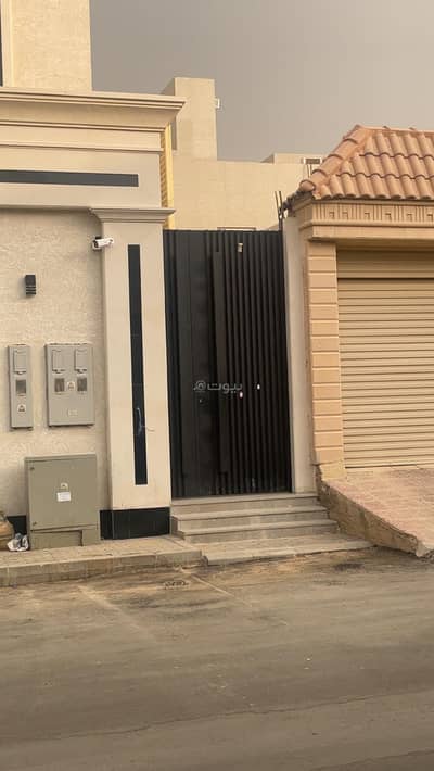 3 Bedroom Flat for Rent in North Riyadh, Riyadh - 3 bedrooms, 2 living rooms, 3 bathrooms, private rooftop in Al Malqa neighborhood, listing number 6423.