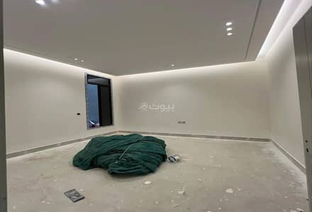 5 Bedroom Floor for Sale in East Riyadh, Riyadh - Property for Sale