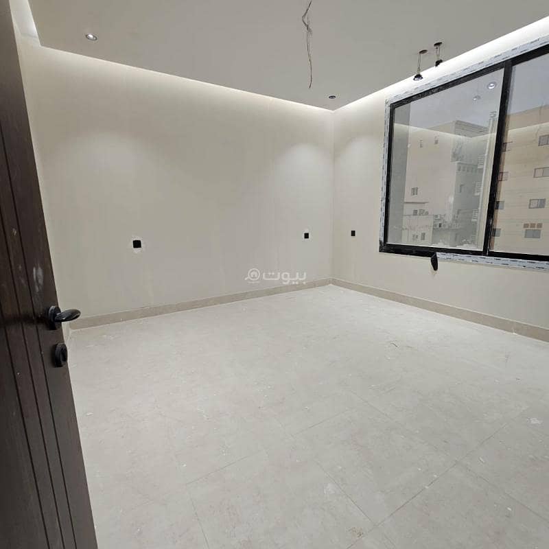 New apartment for sale, 4 rooms in Al-Nuaim neighborhood directly from the owner.