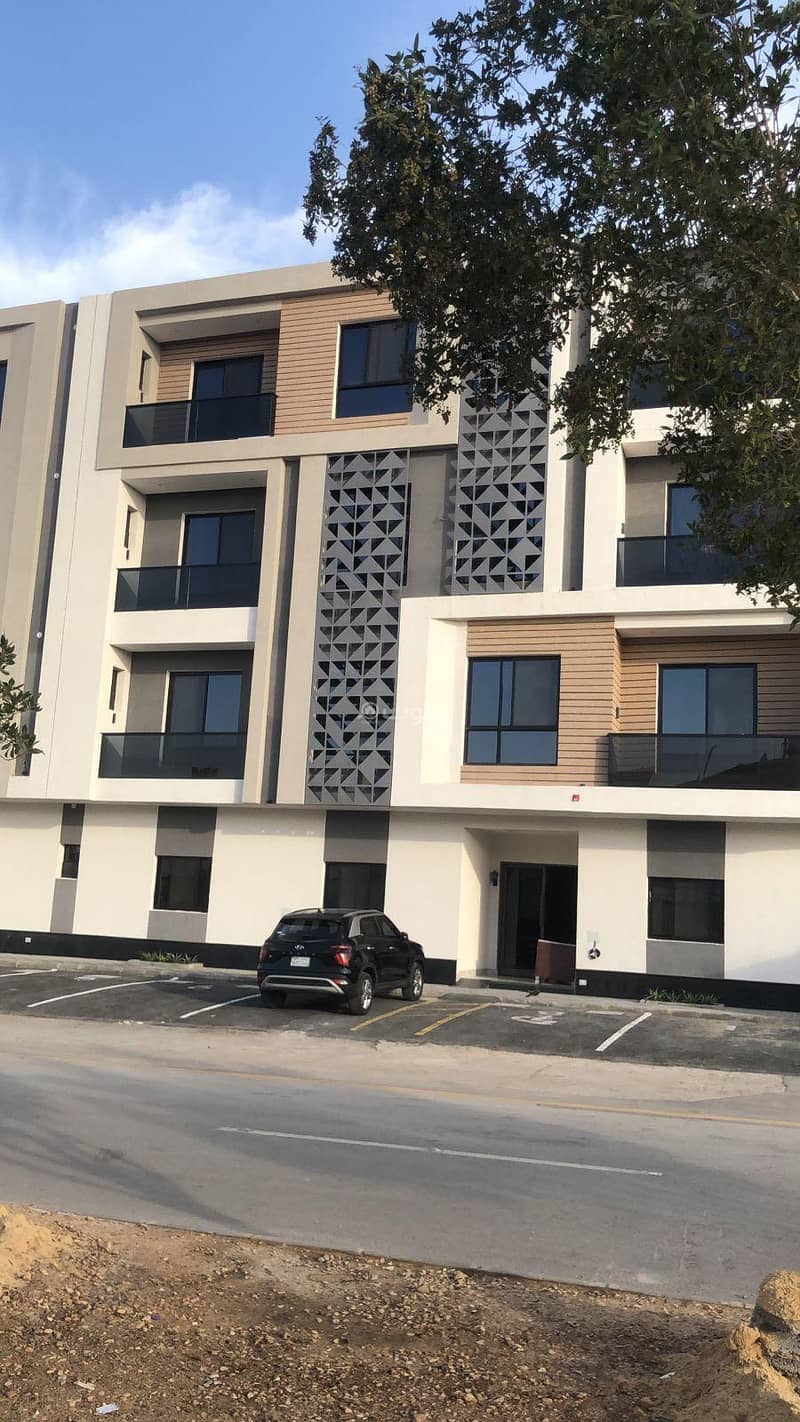 Apartment in South Riyadh，Al Marwa 3 bedrooms 900000 SAR - 87702959