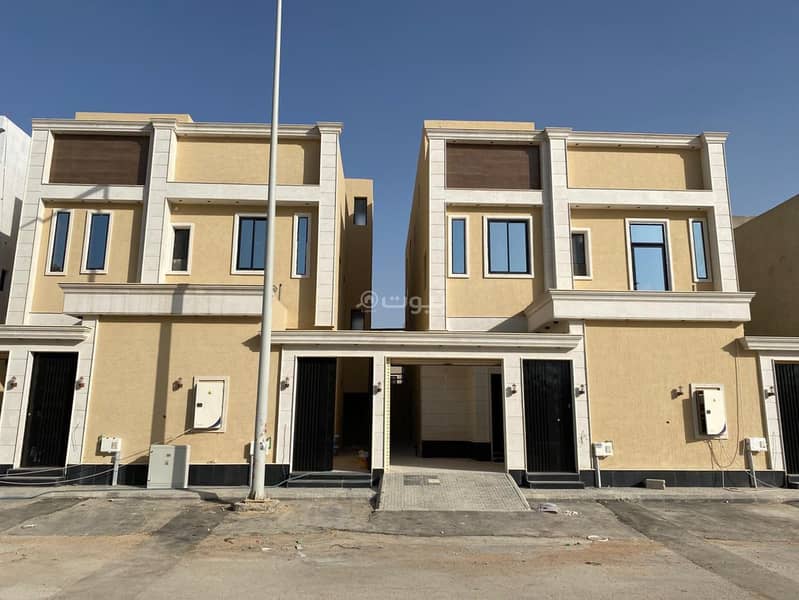 دور مكون من 4 غرف نوم للبيع في الفاروق، الرياض