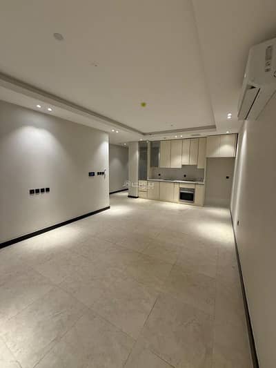 2 Bedroom Flat for Rent in North Riyadh, Riyadh - A new modern apartment with two bedrooms and a maid's room in the Ares compound, Al-Narges neighborhood.