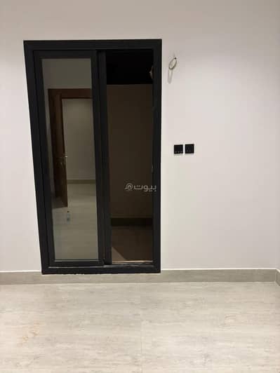 دور 4 غرف نوم للايجار في شمال الرياض، الرياض - دور للإيجار في النرجس، الرياض