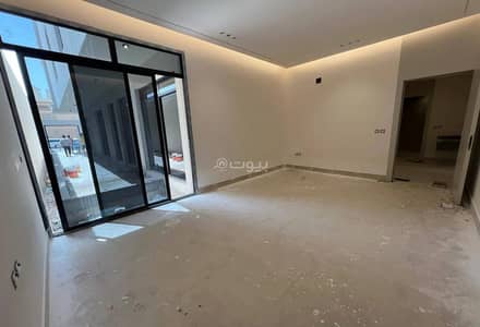 5 Bedroom Floor for Sale in East Riyadh, Riyadh - Property for Sale
