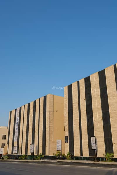5 Bedroom Flat for Sale in West Riyadh, Riyadh - Apartment For Sale in Dhahrat Laban, West Riyadh