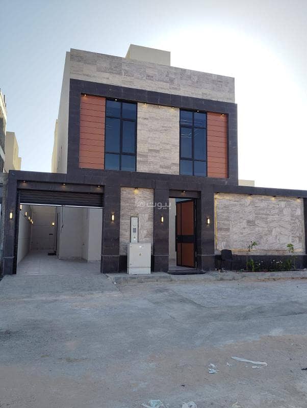 For sale: a villa in the Al Arid neighborhood.