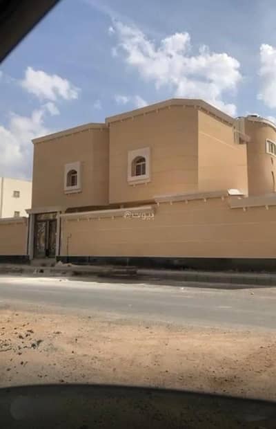 فیلا 7 غرف نوم للبيع في الملك فهد، المدينة المنورة - فيلا للبيع في شارع ابن ظافر, حي الملك فهد, مدينة المدينه المنوره, منطقة المدينة المنورة