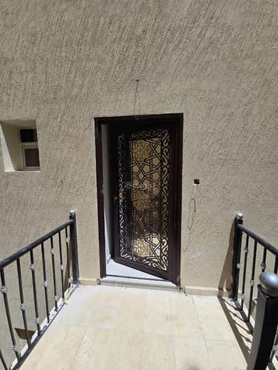 10 Bedroom Floor for Rent in Al Ranuna, Madina - Asma bint Amr Street