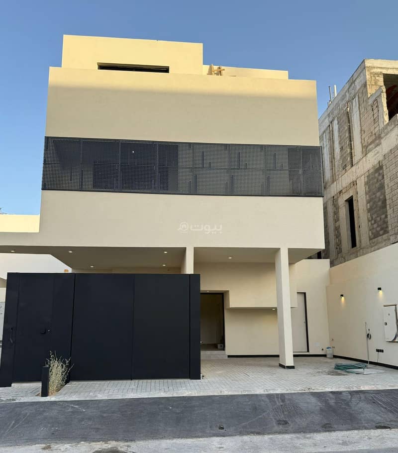 Floor in North Riyadh，Al Arid 4 bedrooms 1850000 SAR - 87717750
