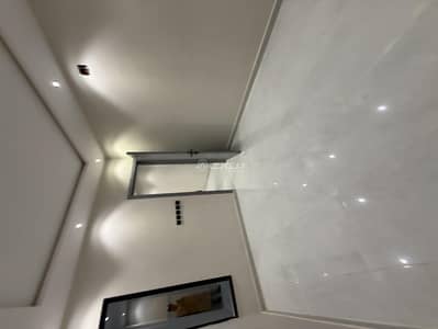 4 Bedroom Flat for Sale in East Riyadh, Riyadh - Apartment in East Riyadh，Al Janadriyah 4 bedrooms 450000 SAR - 87717681