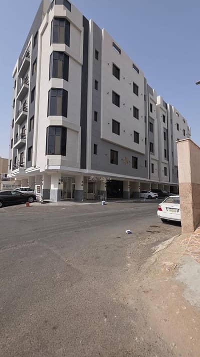 فلیٹ 5 غرف نوم للبيع في شمال جدة، جدة - ملحق مكونة من 5 غرف نوم للبيع في البوادي، جدة