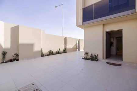 5 Bedroom Villa for Sale in East Riyadh, Riyadh - Luxury Residential Project Near Roshn (Warefa) – Northeast Riyadh