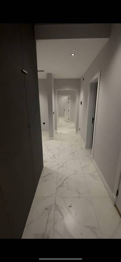 3 Bedroom Apartment for Rent in North Riyadh, Riyadh - Apartment in North Riyadh，Al Malqa 3 bedrooms 90000 SAR - 87708358