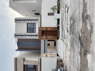 5 Bedroom Villa for Sale in North Riyadh, Riyadh - For sale: a villa with an internal staircase in Al-Arid neighborhood, north of Riyadh, with an area of 210 m².
