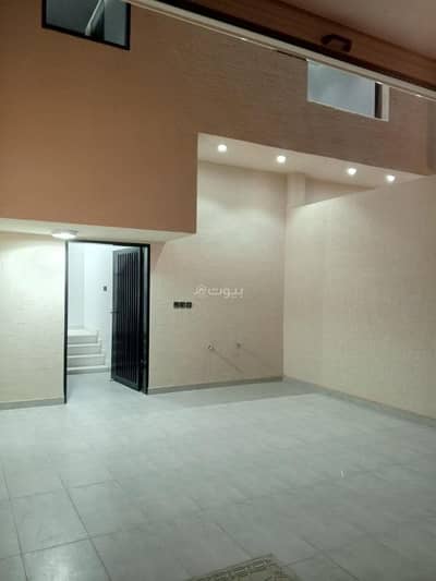 4 Bedroom Floor for Sale in East Riyadh, Riyadh - Alawi Townhouse on the new Saudi code